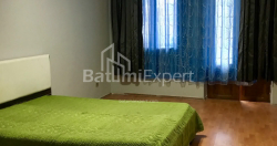 ბინა 200 კვ/მ - ზვიადა გამსახურდია, Batumi, საქართველო