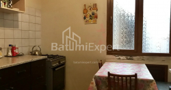 ბინა 200 კვ/მ - ზვიადა გამსახურდია, Batumi, საქართველო