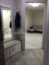 ბინა 65 კვ/მ - შალვა ინასარიძე, Batumi, საქართველო