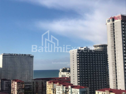 ბინა 3-ოთახი 53 კვ.მ - ნიკო ფიროსმანი, Batumi