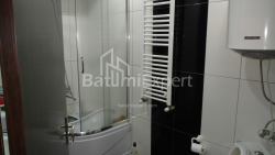 ბინა 106 კვ/მ - ზურაბა გორგილაძე, Batumi, საქართველო