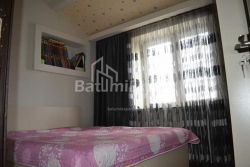 ბინა 62 კვ/მ - შერიფ ხიმშიაშვილი, Batumi, საქართველო