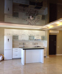 ბინა 86 კვ/მ - რუსთაველი, Batumi, საქართველო