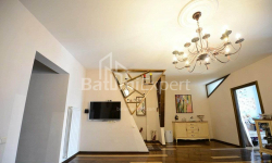ბინა 93 კვ/მ - ვახტანგ გორგასალი, Batumi, საქართველო