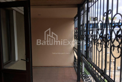 ბინა 262 კვ/მ - იურიევსკაია, Batumi, საქართველო