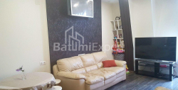 ბინა 80 კვ/მ - მეფე ფარნავაზ, Batumi, საქართველო