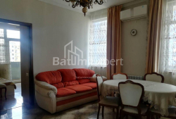ბინა 80 კვ/მ - იურიევსკაია, Batumi, საქართველო