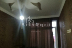 ბინა 44 კვ/მ - შერიფ ხიმშიაშვილი, Batumi, საქართველო