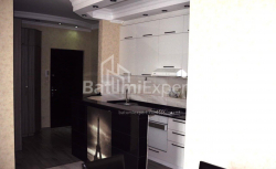 ბინა 70 კვ/მ - იურიევსკაია, Batumi, საქართველო