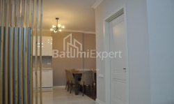 ბინა 87 კვ/მ - იურიევსკაია, Batumi, საქართველო