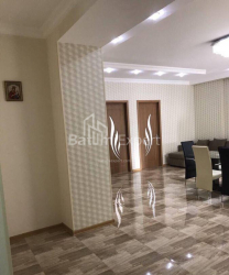 ბინა 104 კვ/მ - იურიევსკაია, Batumi, საქართველო