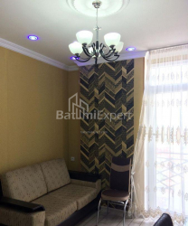 ბინა 43 კვ/მ - შერიფ ხიმშიაშვილი, Batumi, საქართველო
