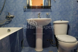 ბინა 90 კვ/მ - იურიევსკაია, Batumi, საქართველო