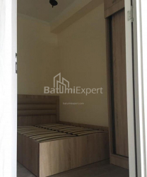 ბინა 32 კვ/მ - ნიკო ფიროსმანი, Batumi, საქართველო