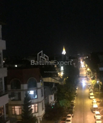 ბინა 90 კვ/მ - ვახტანგ გორგასალი, Batumi, საქართველო