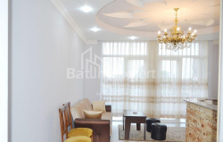 ბინა 60 კვ/მ - ალექსანდრა პუშკინი, Batumi, საქართველო