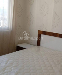 ბინა 75 კვ/მ - ნიკო ფიროსმანი, Batumi, საქართველო