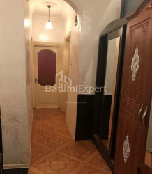 ბინა 70 კვ/მ - იურიევსკაია, Batumi, საქართველო