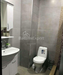 ბინა 80 კვ/მ - იურიევსკაია, Batumi, საქართველო