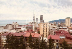 ბინა 5-ოთახი 152 კვ.მ - გენერალი ასლან აბაშიძე, Batumi
