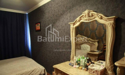 ბინა 90 კვ/მ - იურიევსკაია, Batumi, საქართველო