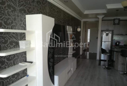 ბინა 85 კვ/მ - მეფე ფარნავაზ, Batumi, საქართველო