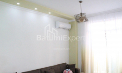 ბინა 50 კვ/მ - იურიევსკაია, Batumi, საქართველო