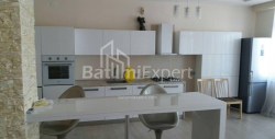 ბინა 160 კვ/მ - იურიევსკაია, Batumi, საქართველო