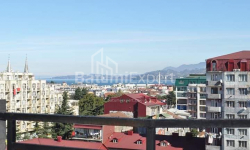 ბინა 101 კვ/მ - იურიევსკაია, Batumi, საქართველო