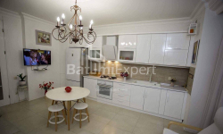 ბინა 4-ოთახი 120 კვ.მ - მეფე ფარნავაზ, Batumi