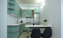 ბინა 40 კვ/მ - იურიევსკაია, Batumi, საქართველო