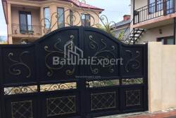 ბინა 200 კვ/მ - იურიევსკაია, Batumi, საქართველო