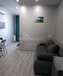 ბინა 34 კვ/მ - ნიკო ფიროსმანი, Batumi, საქართველო