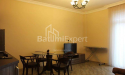 ბინა 58 კვ/მ - იურიევსკაია, Batumi, საქართველო