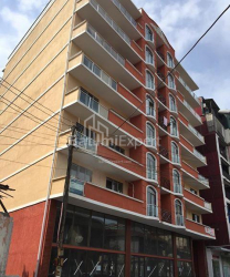 ბინა 73 კვ/მ - იურიევსკაია, Batumi, საქართველო