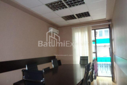 ბინა 151 კვ/მ - იურიევსკაია, Batumi, საქართველო