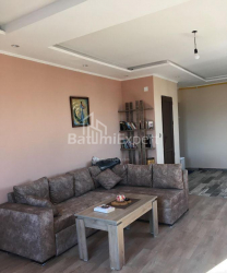 ბინა 40 კვ/მ - იურიევსკაია, Batumi, საქართველო