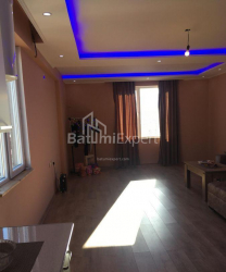 ბინა 40 კვ/მ - იურიევსკაია, Batumi, საქართველო