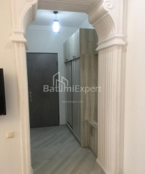 ბინა 80 კვ/მ - იურიევსკაია, Batumi, საქართველო