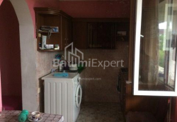 ბინა 80 კვ/მ - იურიევსკაია, Batumi, საქართველო