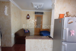 ბინა 40 კვ/მ - იურიევსკაია, Batumi, საქართველო