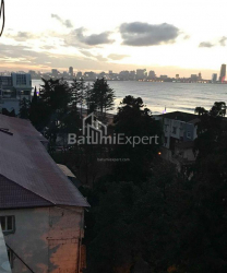 ბინა 78 კვ/მ - იურიევსკაია, Batumi, საქართველო