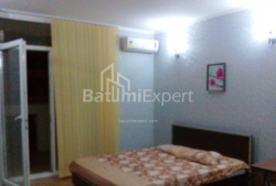 ბინა 36 კვ/მ - შერიფ ხიმშიაშვილი, Batumi, საქართველო