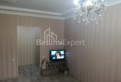 ბინა 68 კვ/მ - დავით აღმაშენებელი, Batumi, საქართველო
