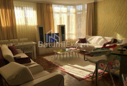 ბინა 105 კვ/მ - იურიევსკაია, Batumi, საქართველო
