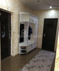 ბინა 105 კვ/მ - იურიევსკაია, Batumi, საქართველო