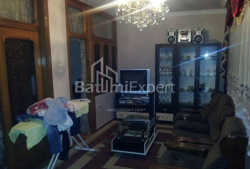 ბინა 88 კვ/მ - იურიევსკაია, Batumi, საქართველო