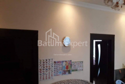 ბინა 70 კვ/მ - იურიევსკაია, Batumi, საქართველო