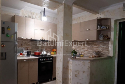ბინა 115 კვ/მ - იურიევსკაია, Batumi, საქართველო