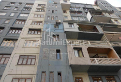 ბინა 54 კვ/მ - იურიევსკაია, Batumi, საქართველო